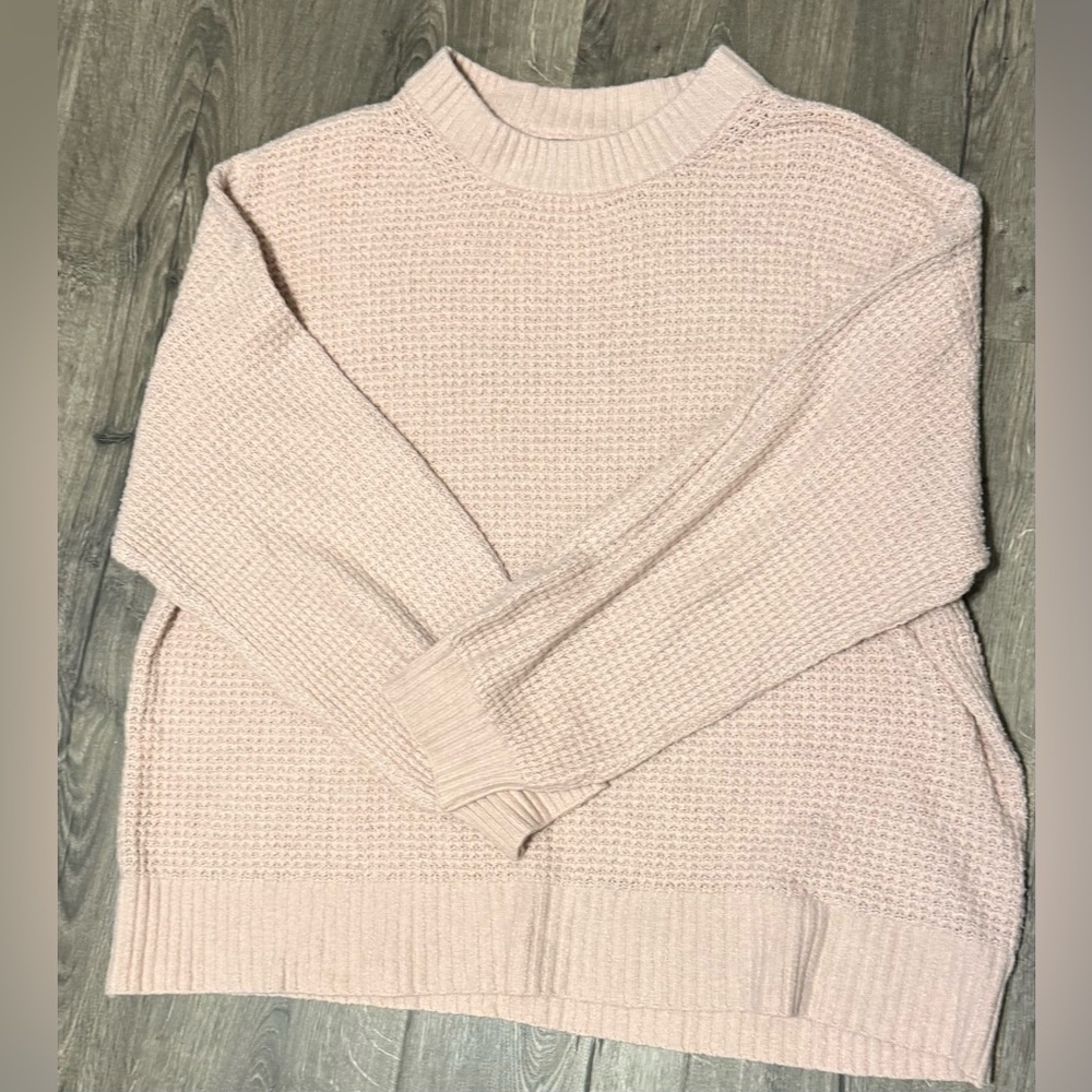 American Eagle Outfitters women’s Light Pink waffle Crewneck sweater - Picture 2 of 9